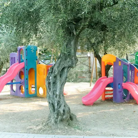 Dom wakacyjny Locazione Turistica Villaggio Europe Garden Silvi Paese